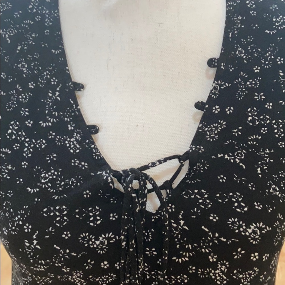Old navy top super cute